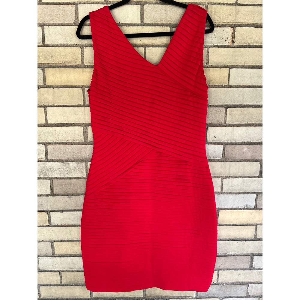 Calvin Klein Red Textured Bandage Sleeveless V-Neck Fitted Dress Size 12 - Picture 4 of 5